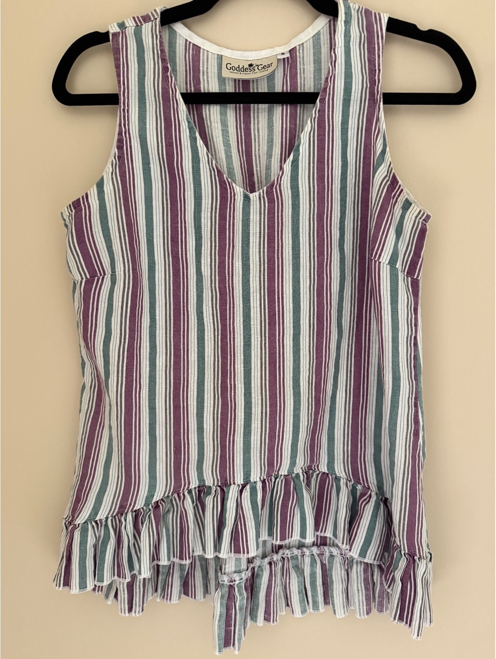 S Natural/organic Goddess Gear, high/low, ruffle tank